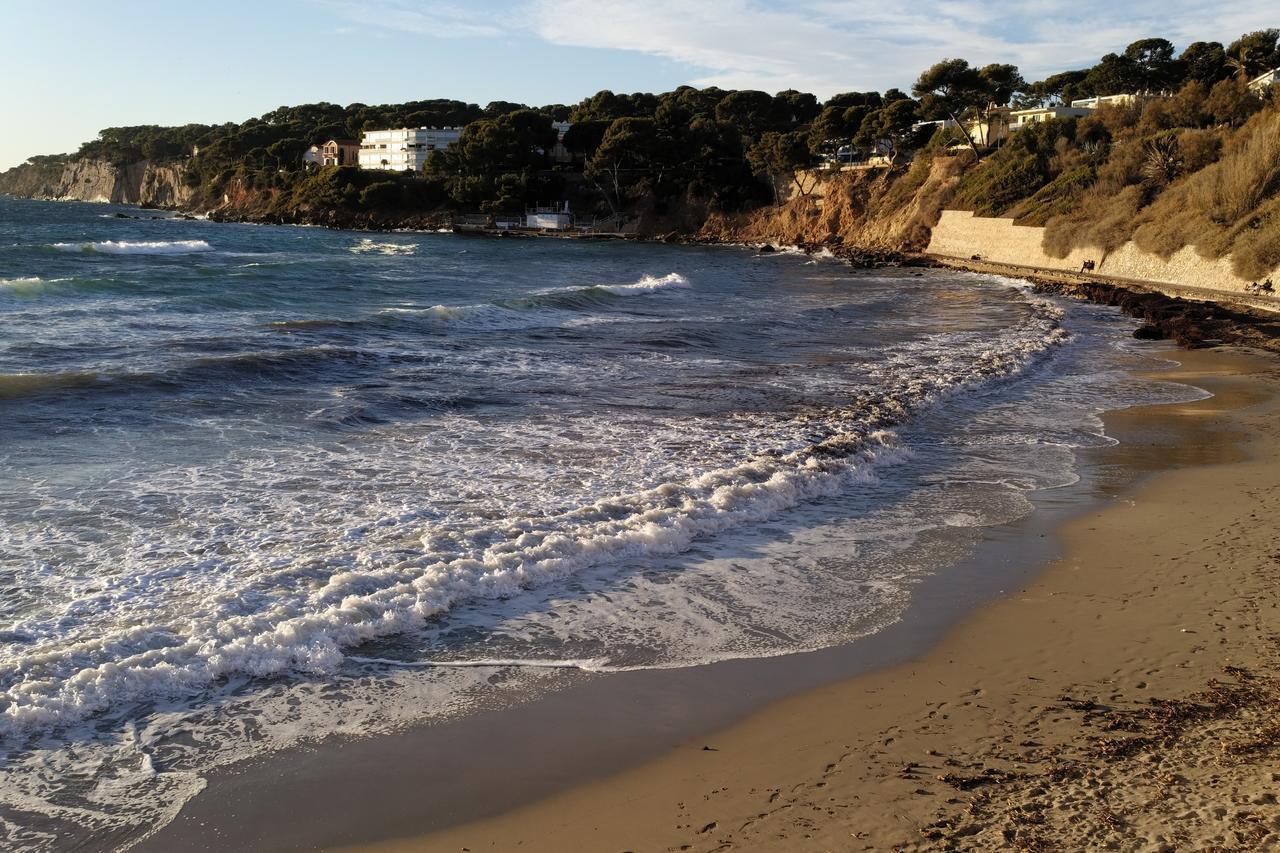 Hotel L'Atmosphere Sanary-sur-Mer Zewnętrze zdjęcie