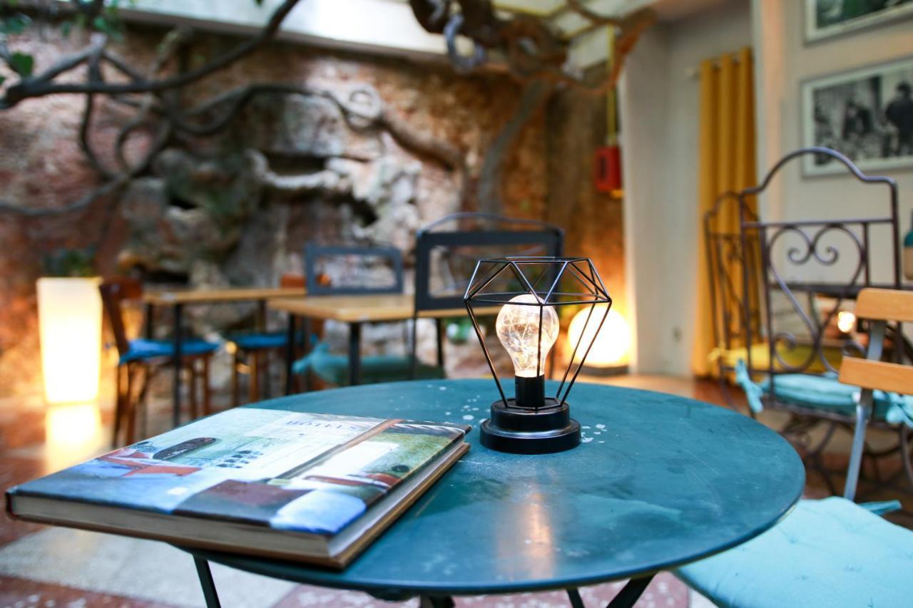 Hotel L'Atmosphere Sanary-sur-Mer Zewnętrze zdjęcie